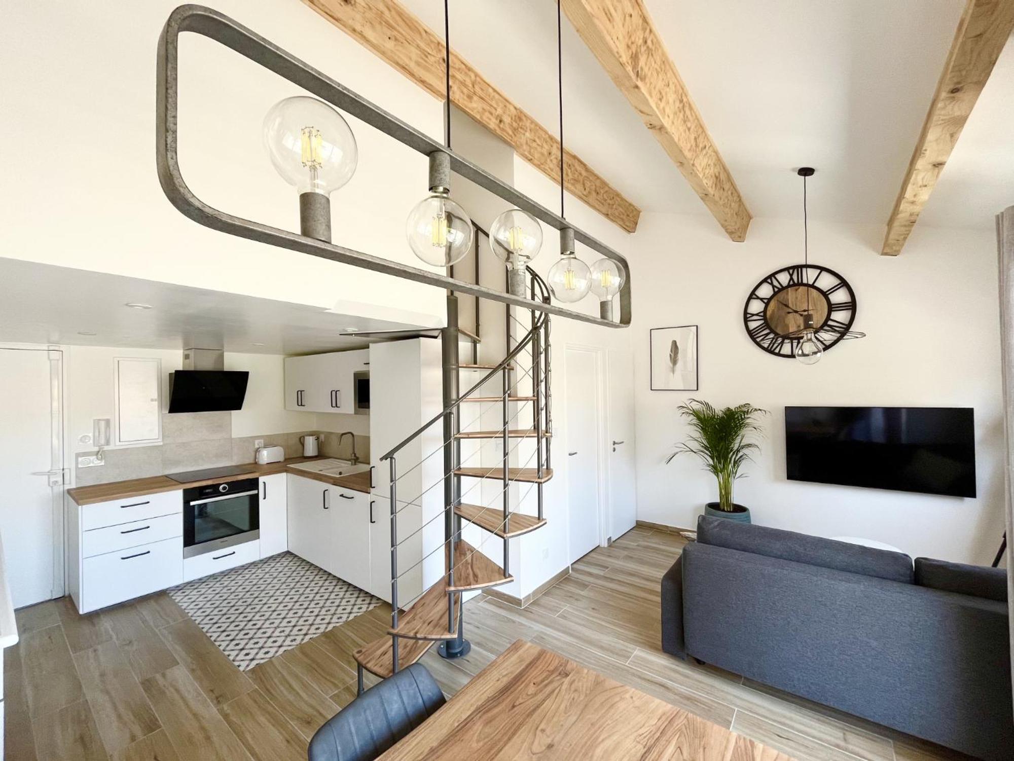 Duplex Centre Ville - 50M De La Plage - Clim - Garage - Netflix Le Grau-du-Roi Cameră foto